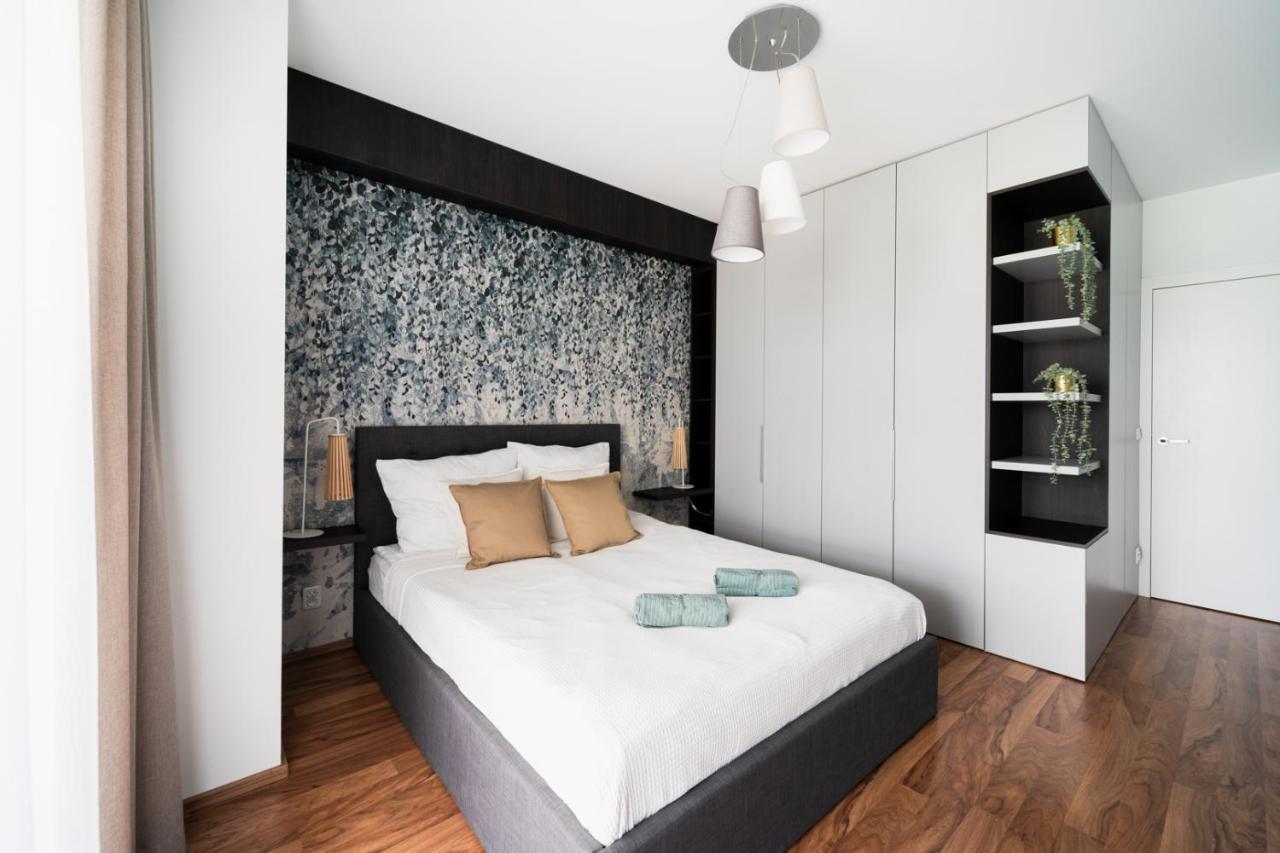 Big Apart - Atal Towers - 3 Rooms - Private Parking Place Wroclaw Dış mekan fotoğraf