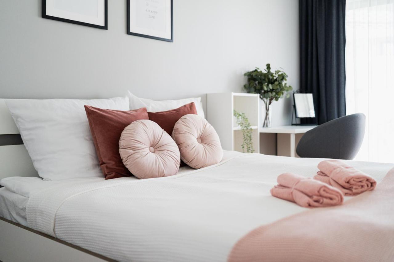 Big Apart - Atal Towers - 3 Rooms - Private Parking Place Wroclaw Dış mekan fotoğraf